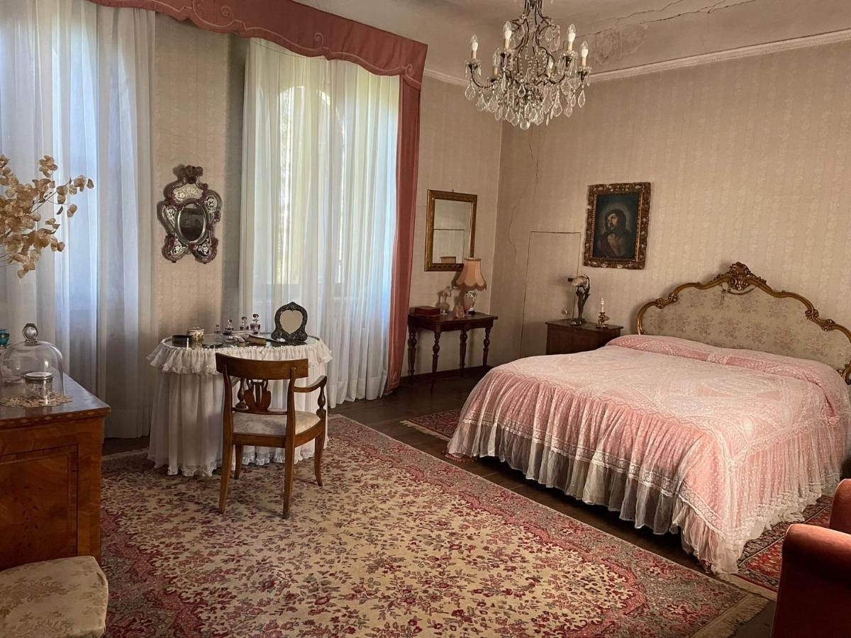 Casa La Torre Un Castello Alle Porte Di Firenze ภายนอก รูปภาพ