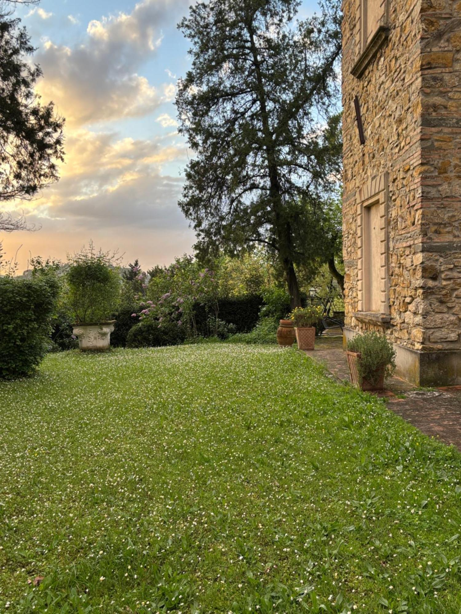 Casa La Torre Un Castello Alle Porte Di Firenze ภายนอก รูปภาพ